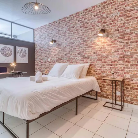 La Fabrique - Spacieux - Calme - Confort Apartment Douai